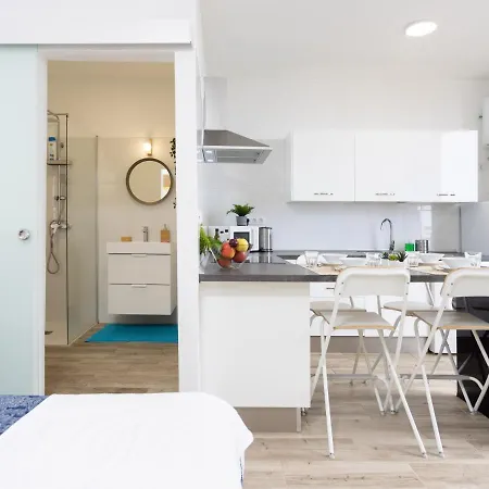 Live Burgado Appartement Arico